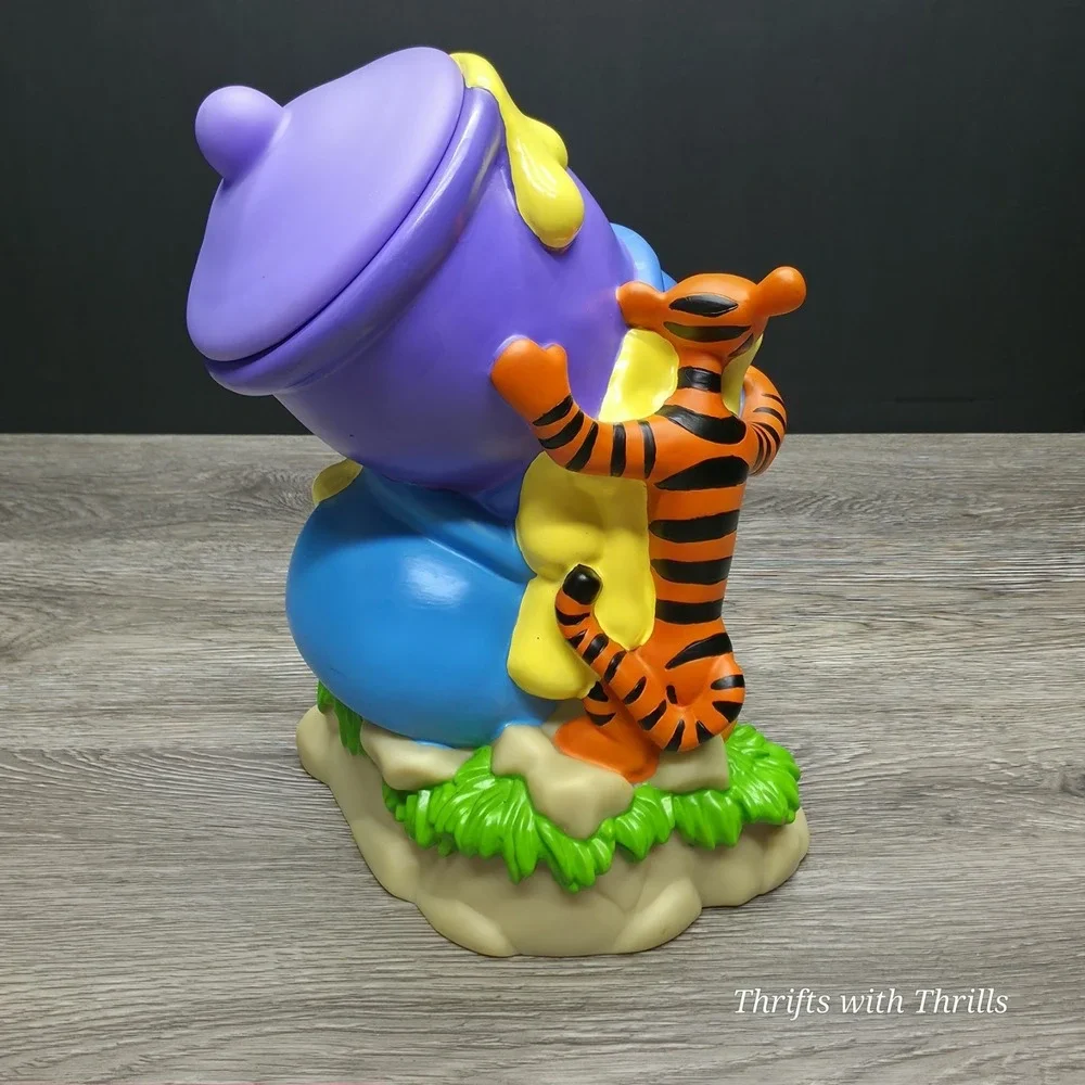 Vintage Disney's Winnie The Pooh &‎ Tigger With Honey Pot - Dixie Cup Dispenser